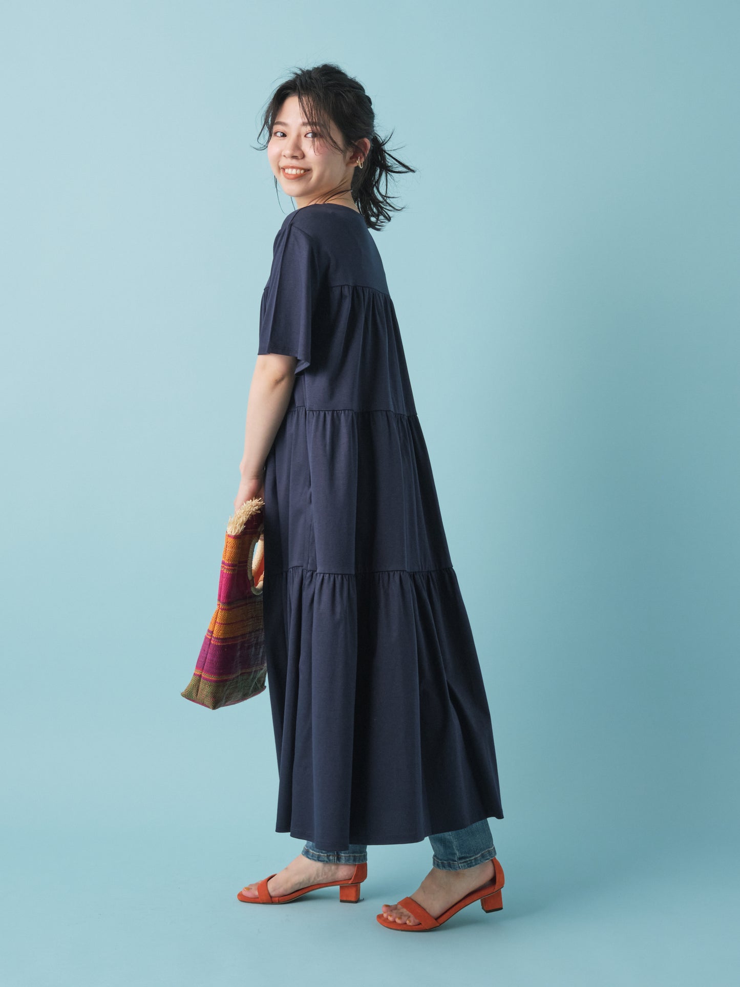 143cm | B:75 W:59 H:80 股下:64 | short-XS着用