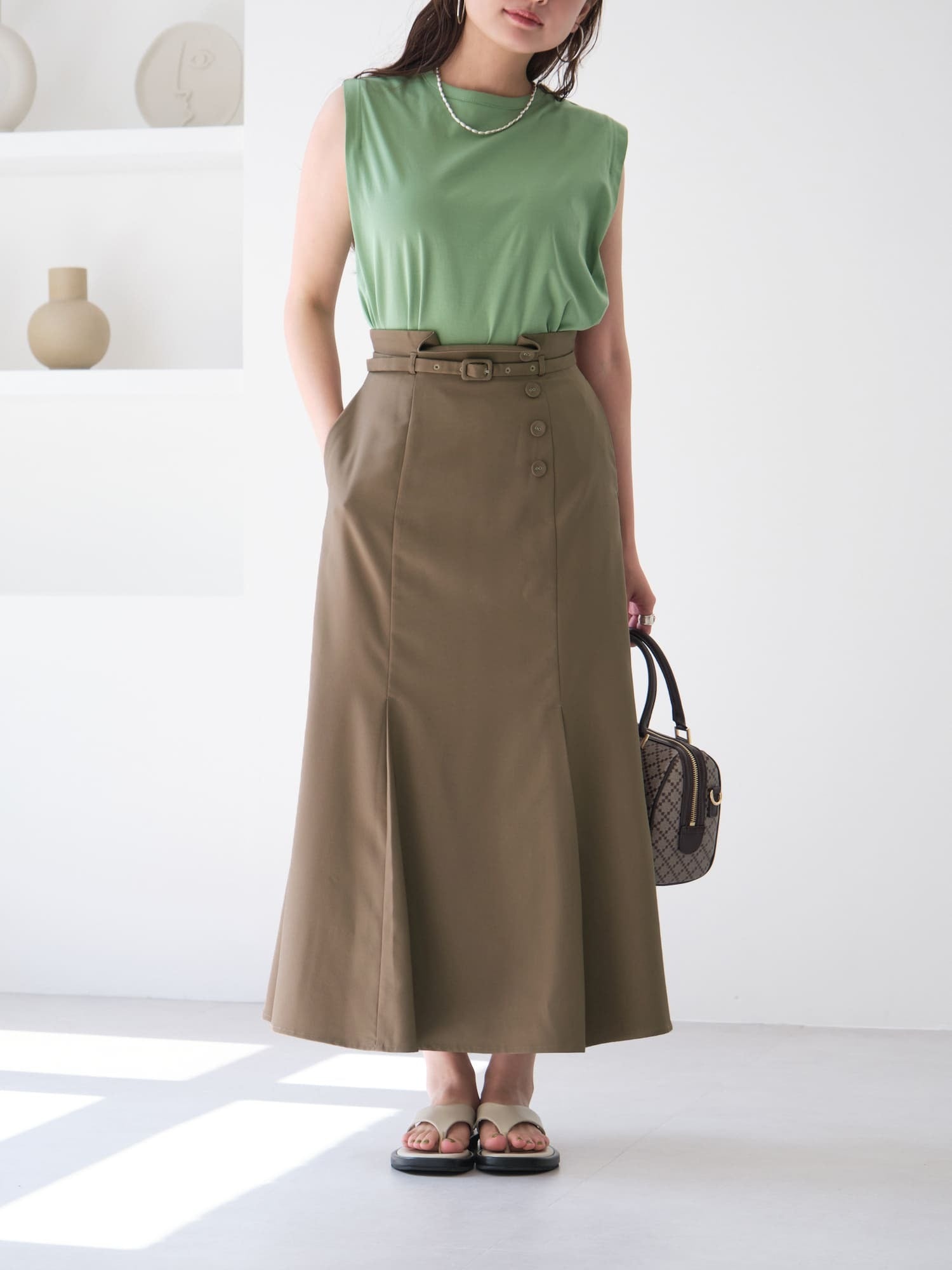 ベルト付きタックマーメイドスカート | 小柄・低身長女性向け 