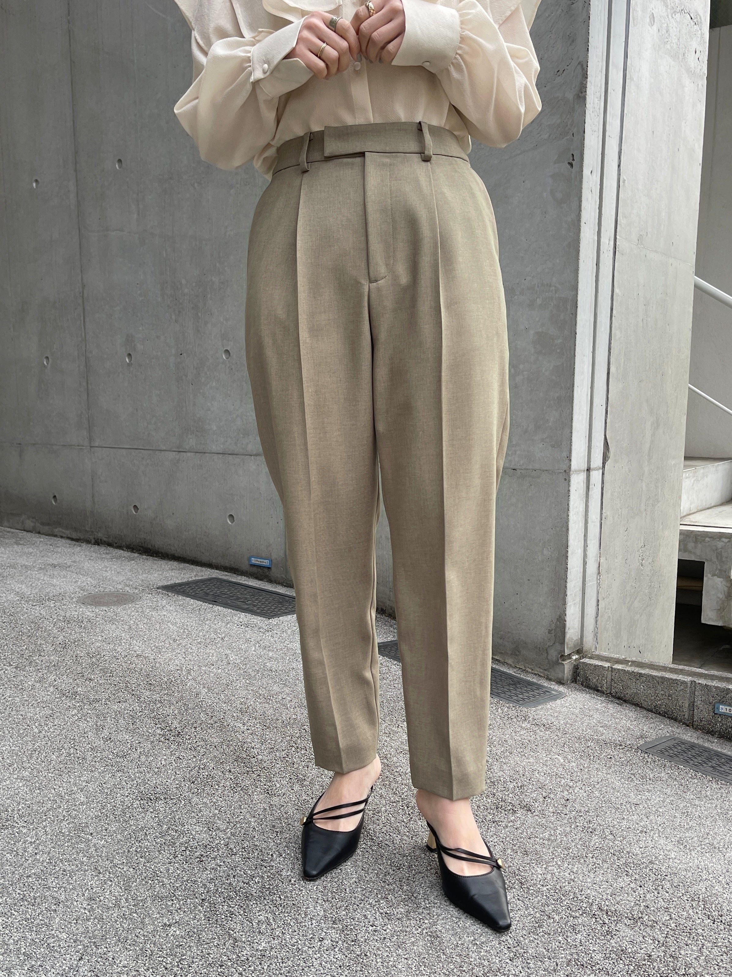 リネンライクテーパードパンツ-short & regular | 小柄・低身長女性向けファッション通販、コーディネート | COHINA STORE