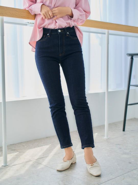 155cm | B:73 W:60 H:82 股下:69 | regular-XS着用